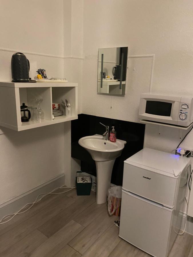 Mccoinnich Rooms Данди Экстерьер фото