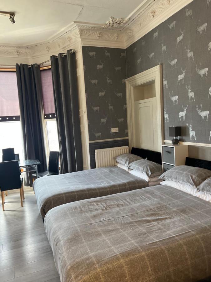 Mccoinnich Rooms Данди Экстерьер фото