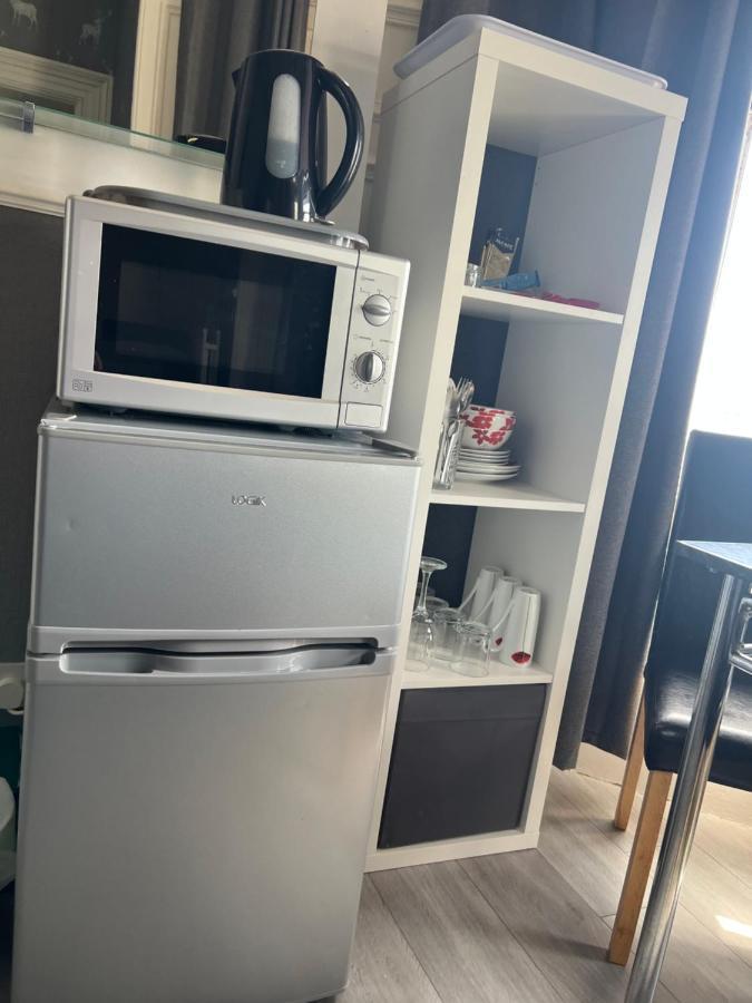 Mccoinnich Rooms Данди Экстерьер фото